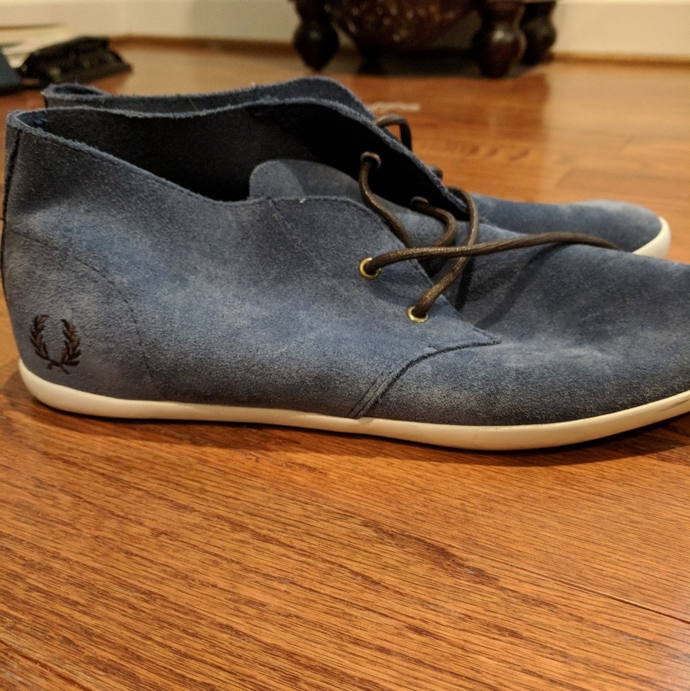 Fred Perry Suade Leather Mid Shoe